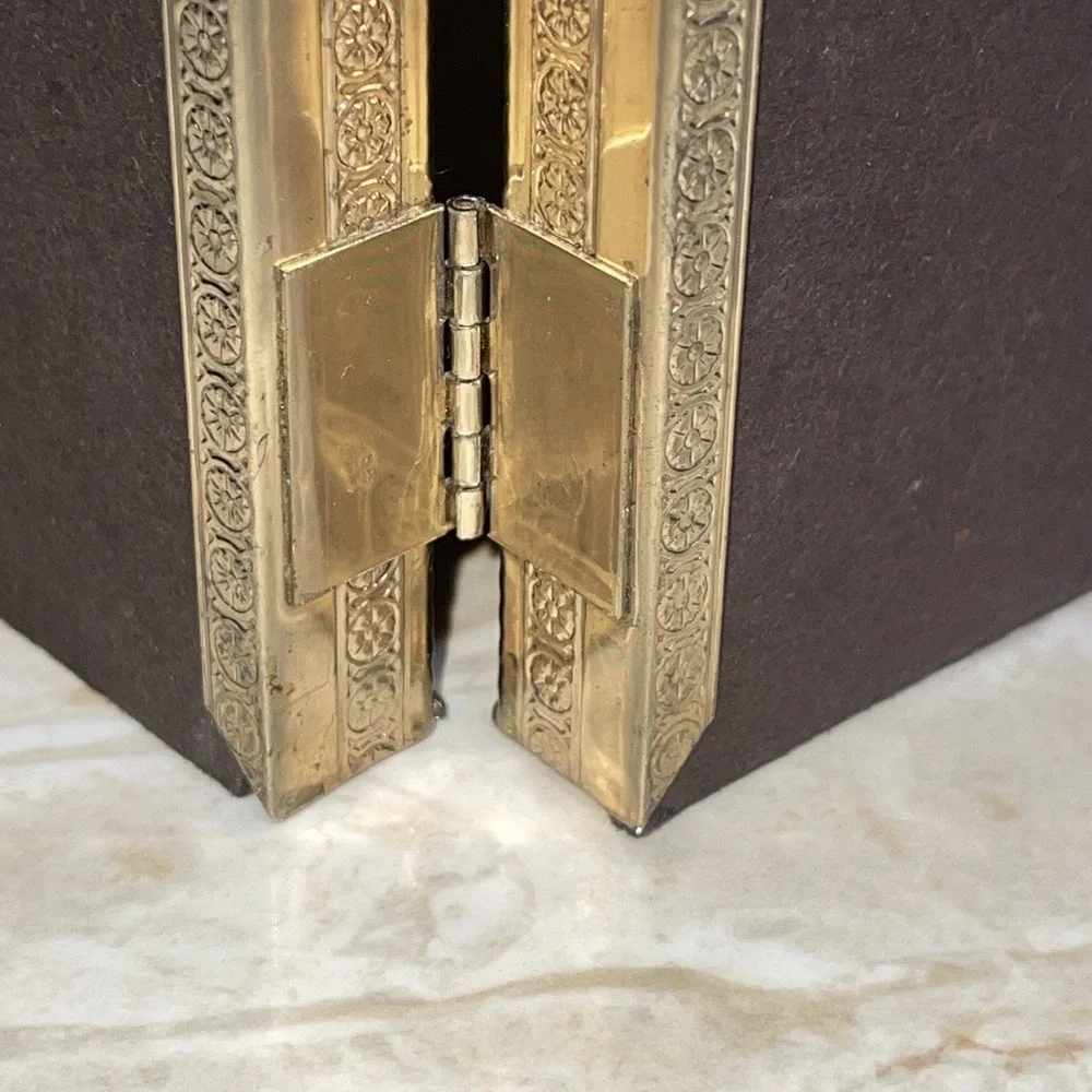 VINTAGE‎ GOLD METAL DOUBLE PHOTO HINGED FRAME 8X10  MID CENTURY
